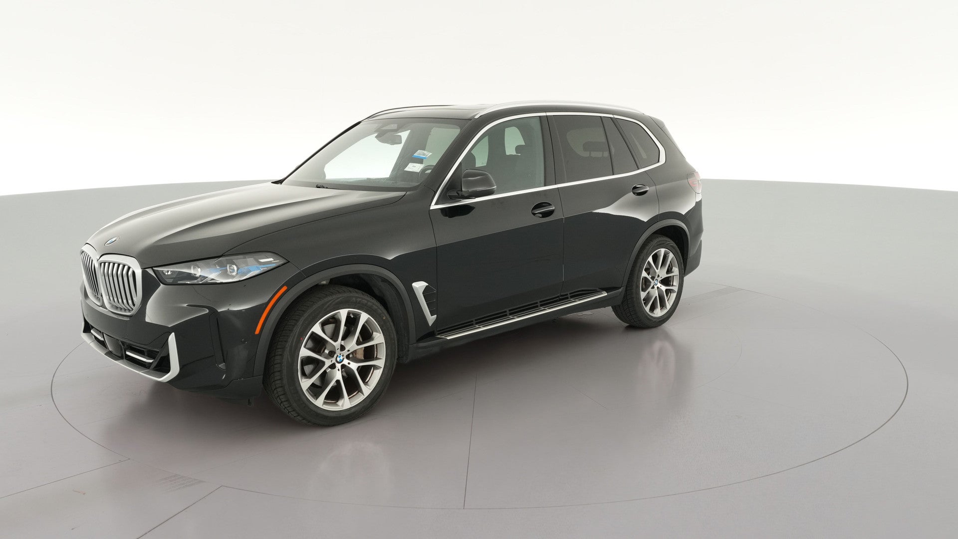 2024 BMW X5 vehicle photo