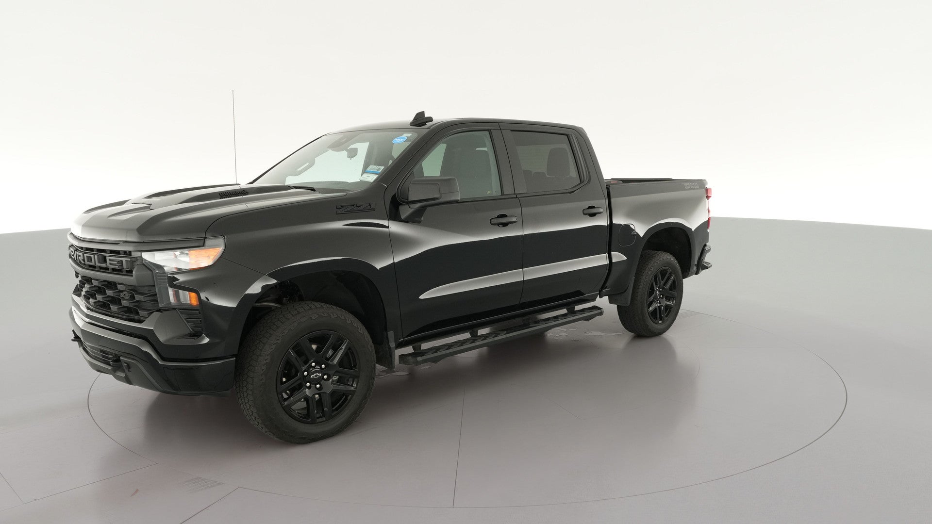 2025 Chevrolet Silverado 1500 Crew Cab vehicle photo