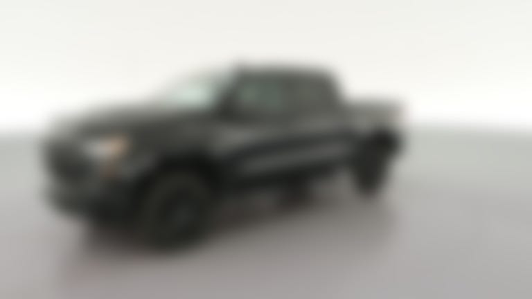 2025 Chevrolet Silverado 1500 Crew Cab vehicle photo