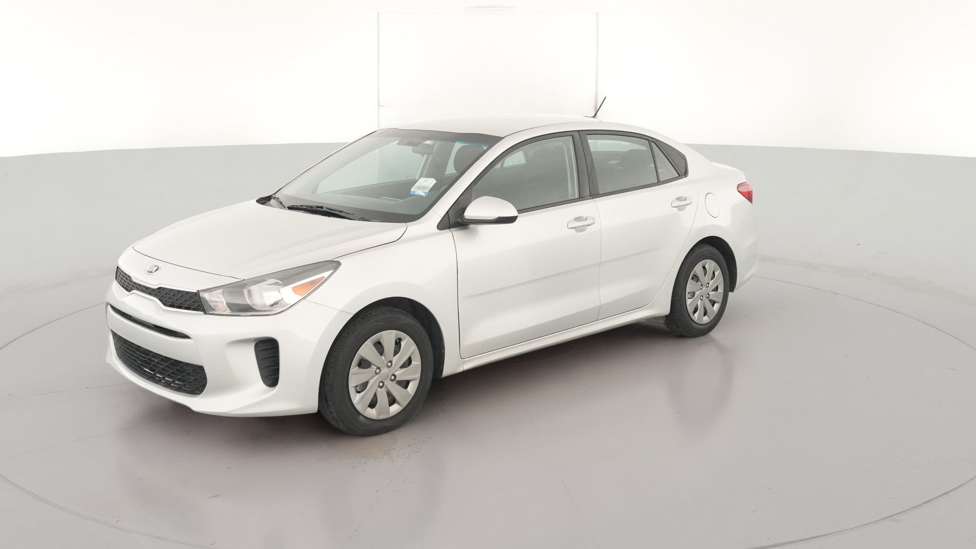 2020 Kia Rio vehicle photo