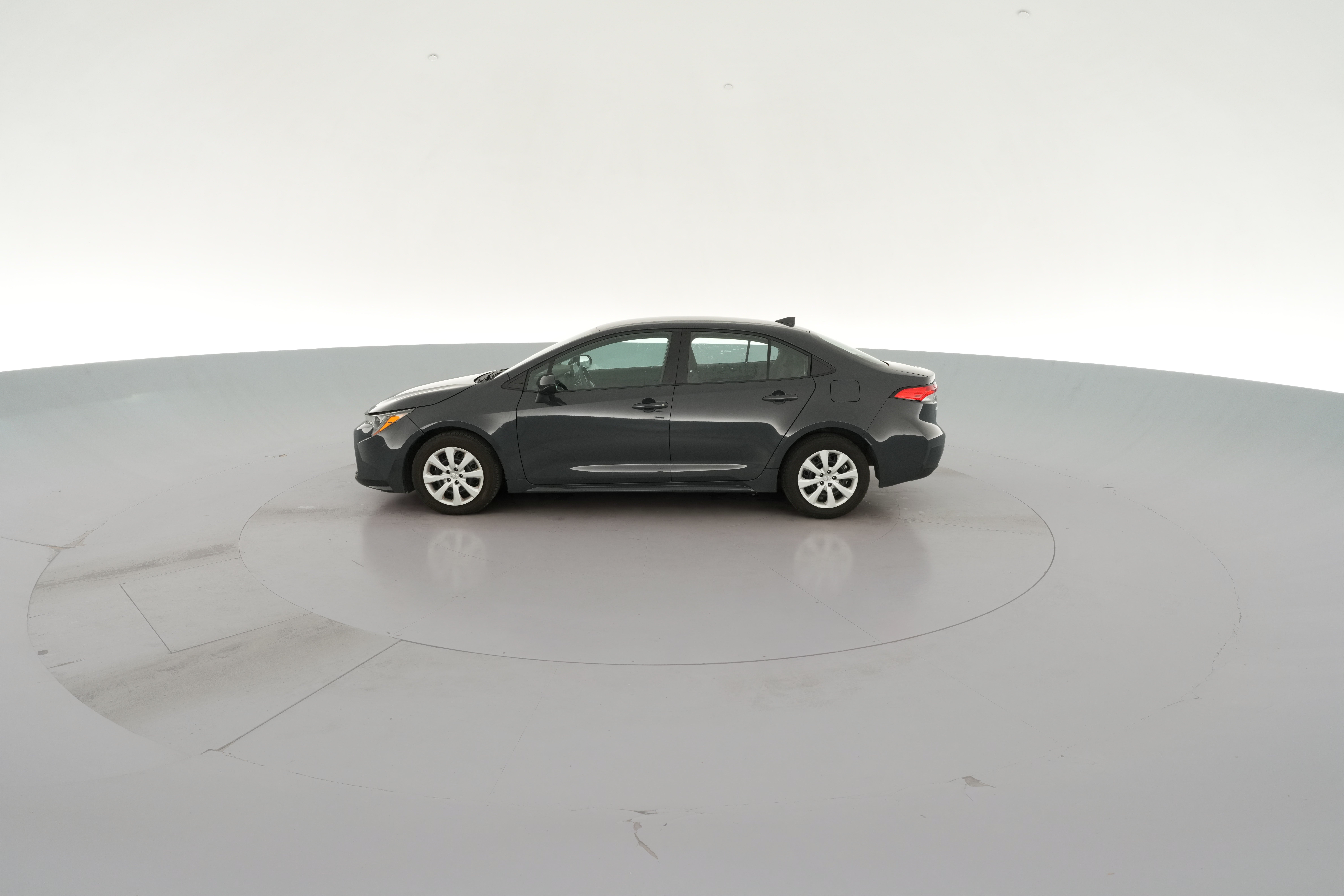 2024 Toyota Corolla LE - Photo 23
