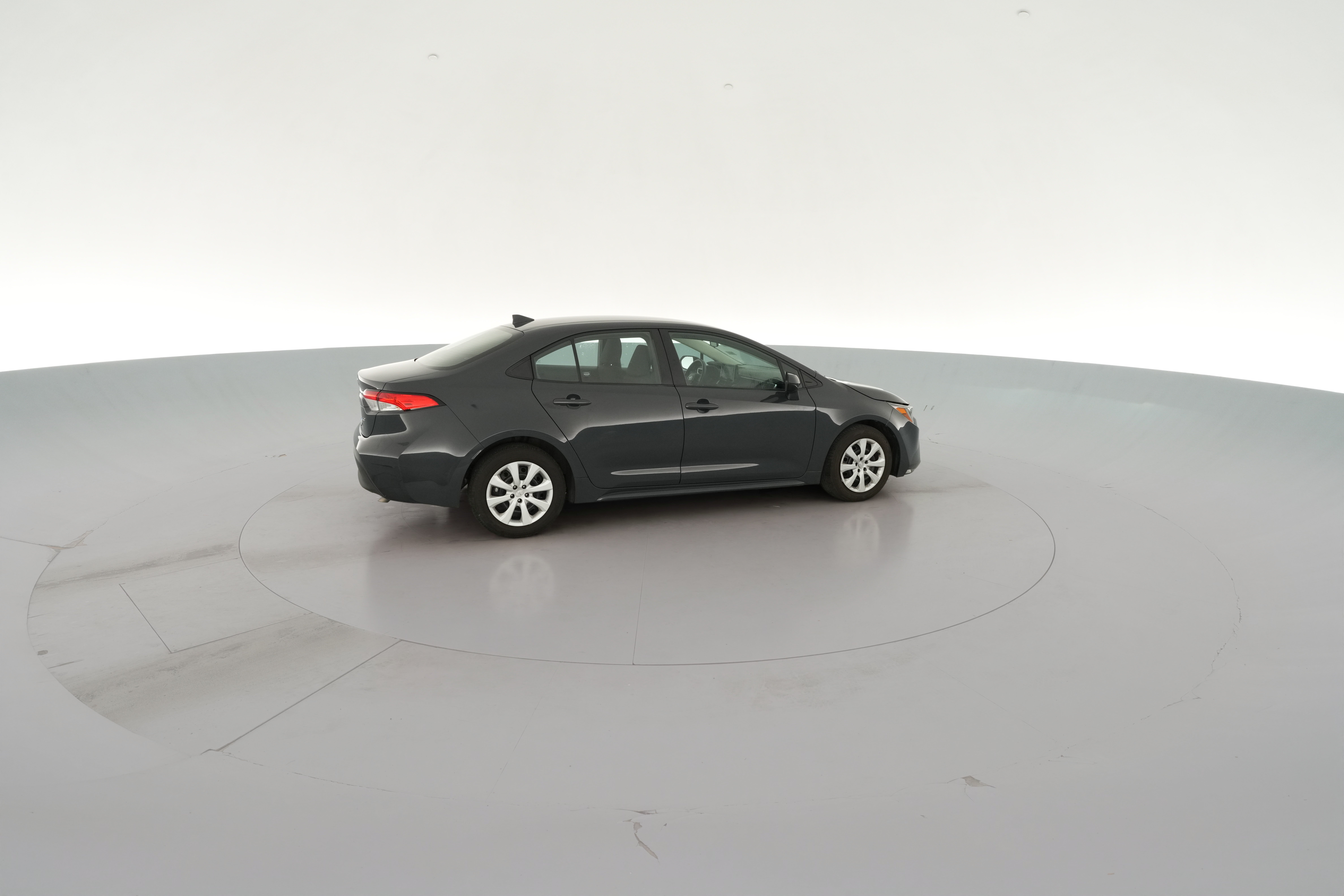 2024 Toyota Corolla LE - Photo 30