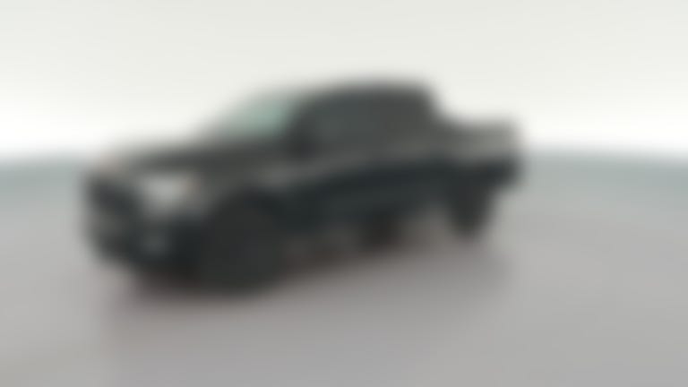 2024 Nissan Titan Crew Cab vehicle photo