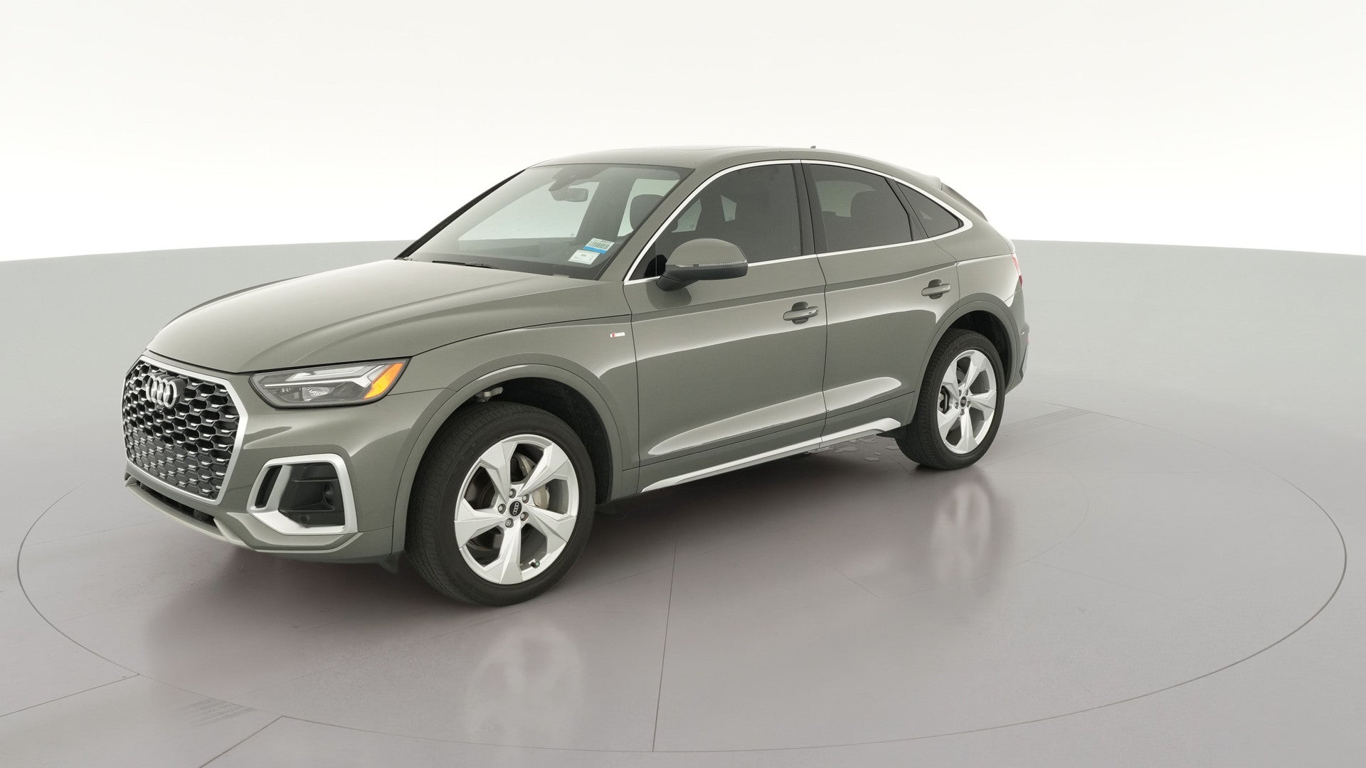 2023 Audi Q5 Sportback vehicle photo