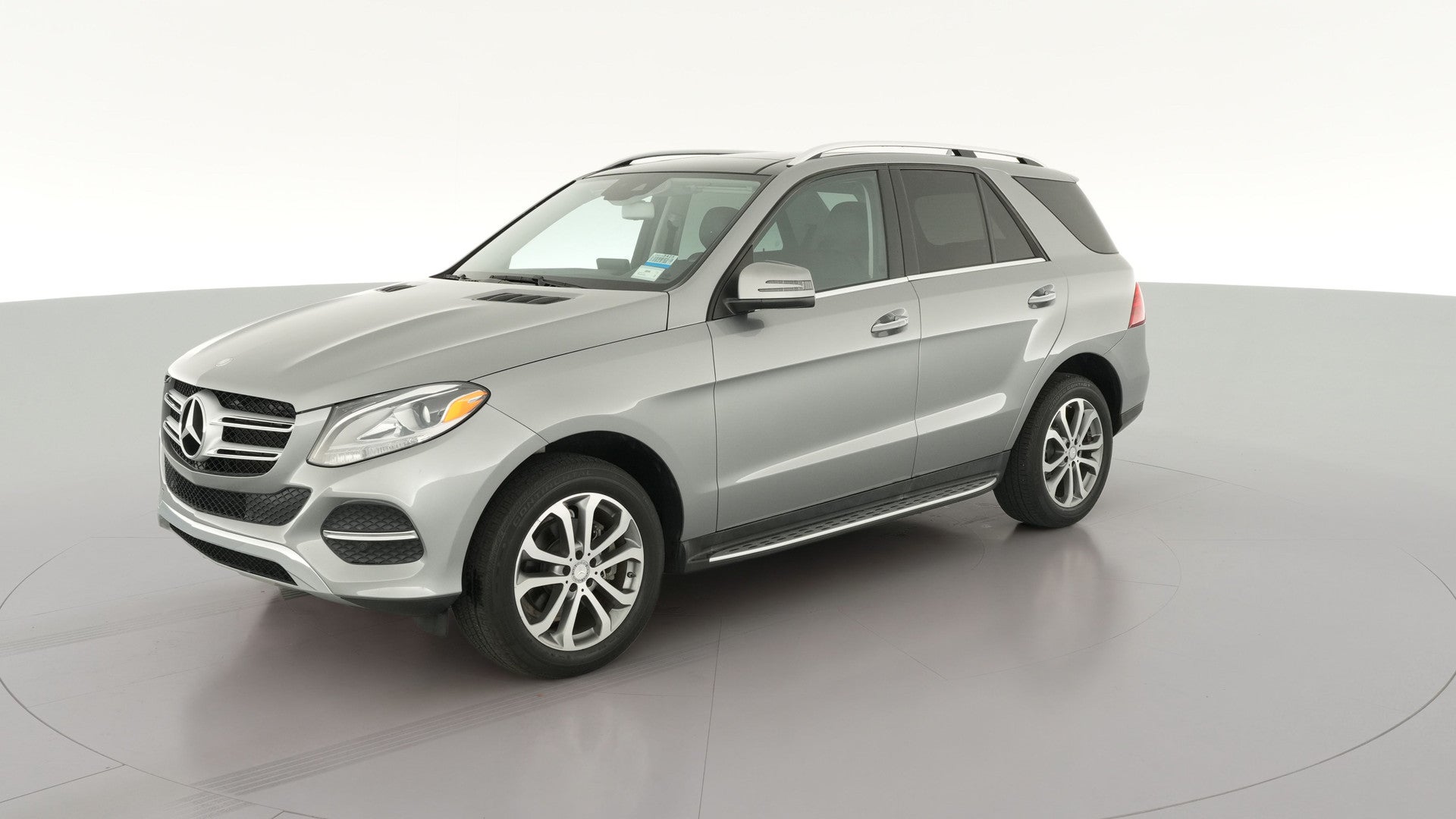 2016 Mercedes-Benz GLE vehicle photo