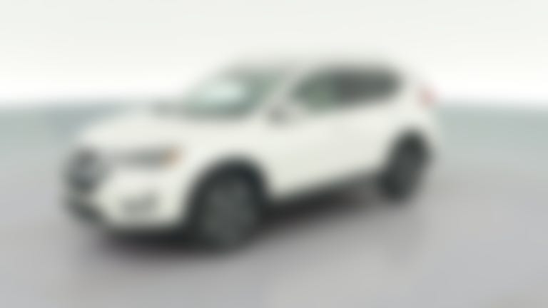 2018 Nissan Rogue vehicle photo