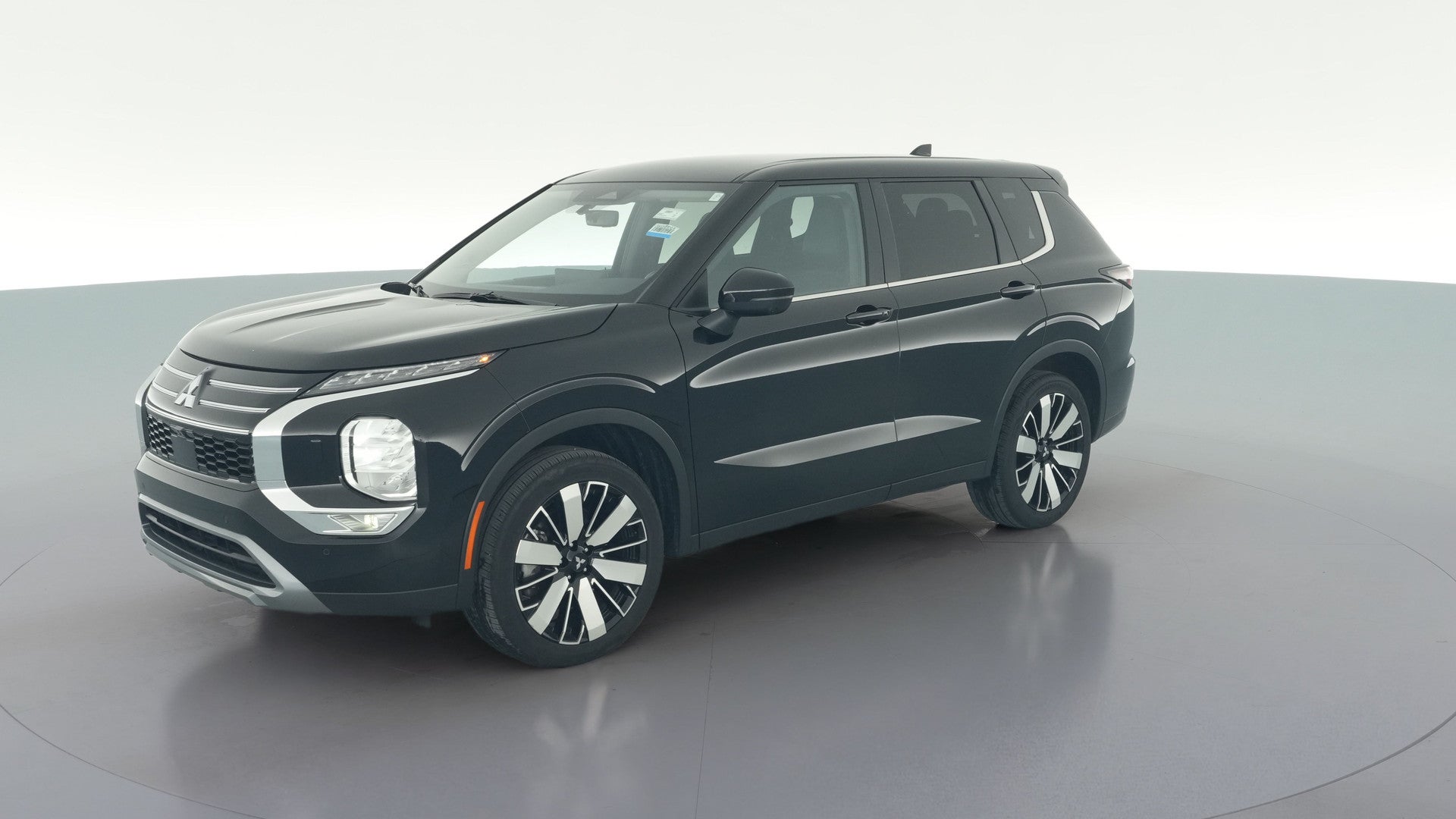 2025 Mitsubishi Outlander vehicle photo