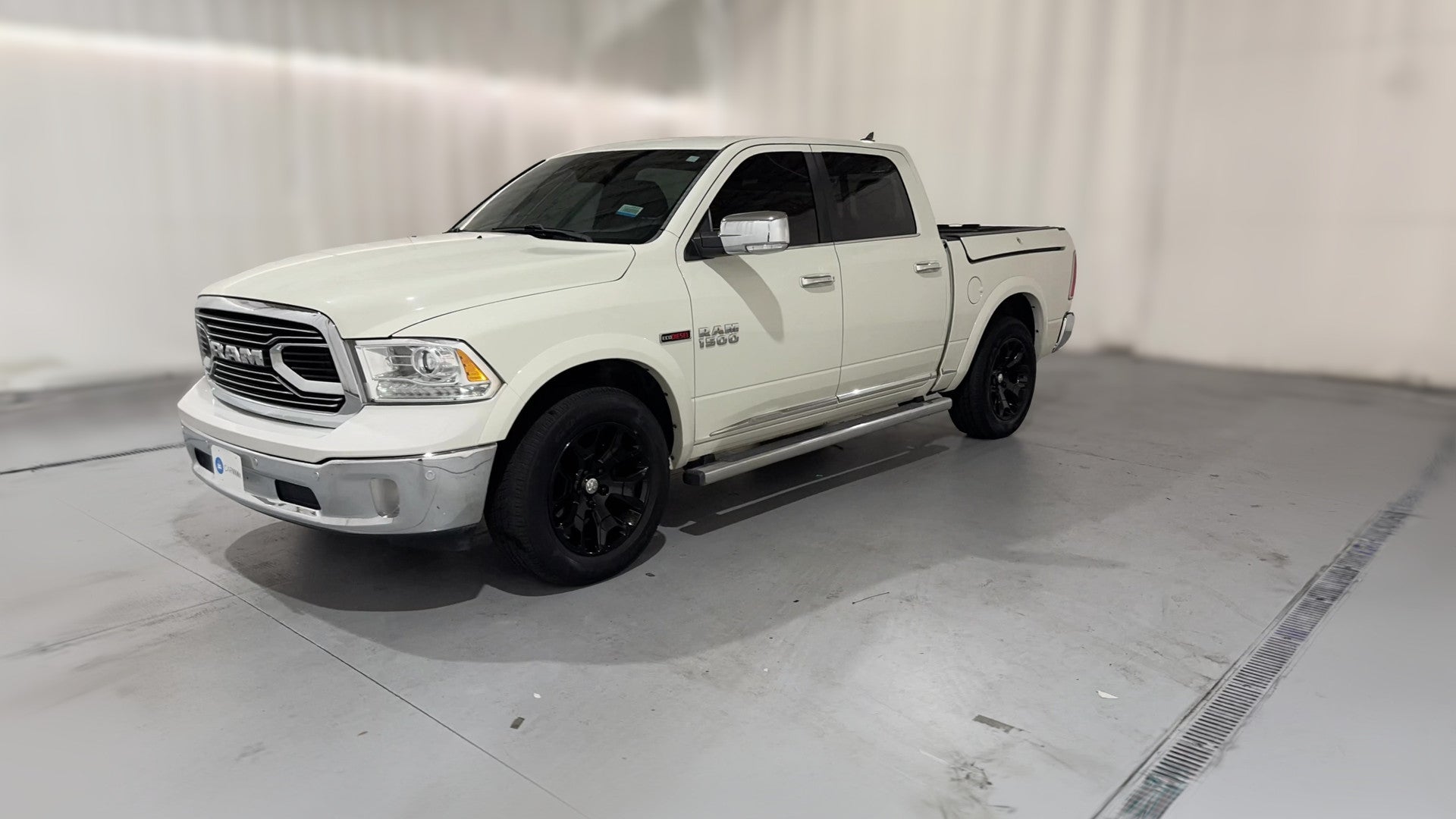 2017 Ram 1500 Crew Cab vehicle photo