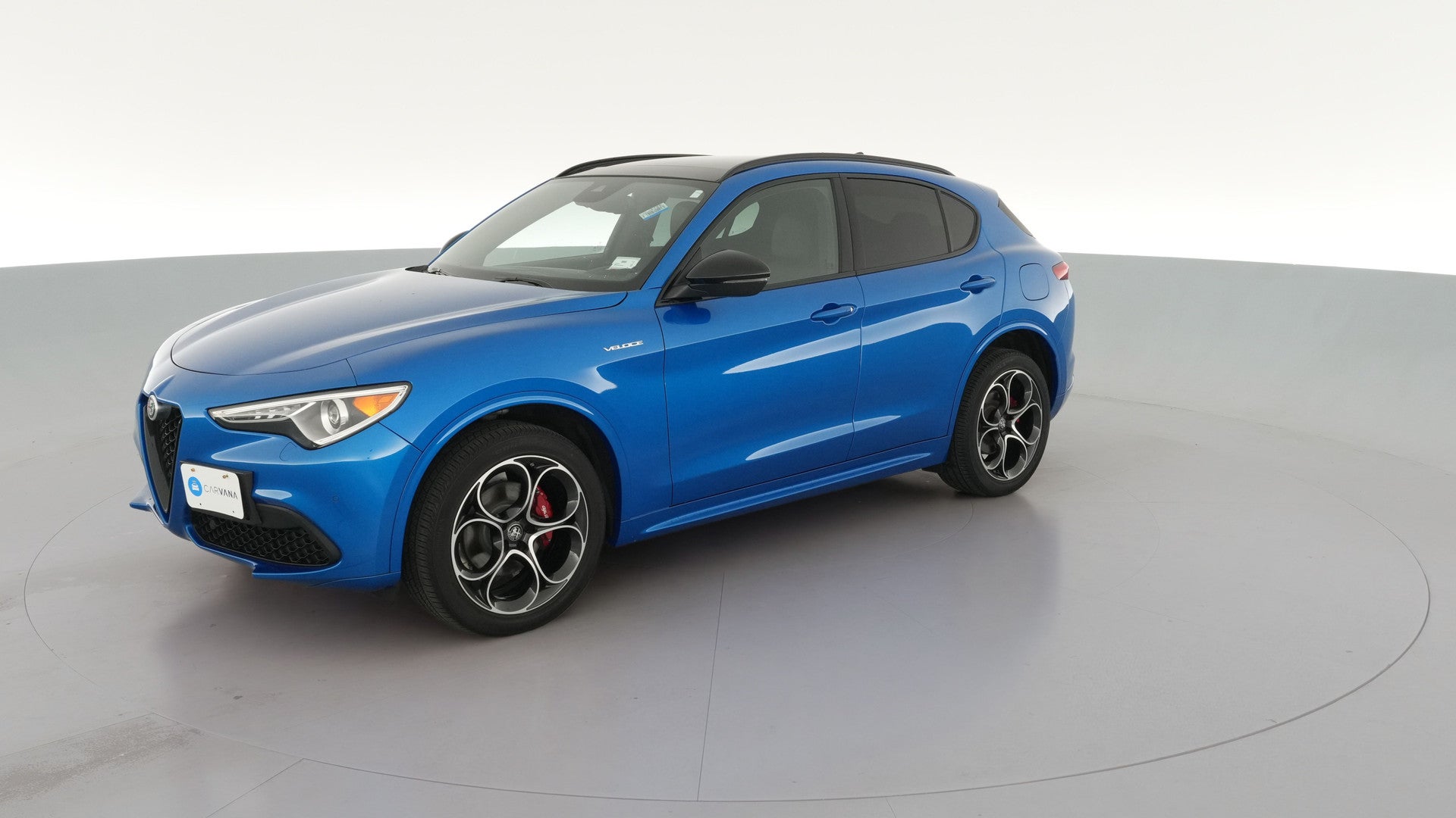 2023 Alfa Romeo Stelvio vehicle photo