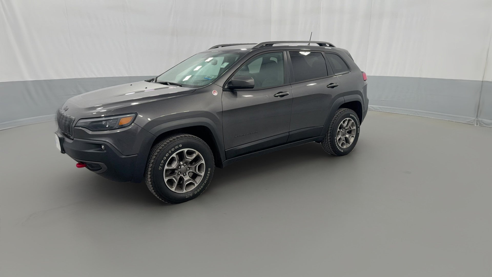 2020 Jeep Cherokee vehicle photo