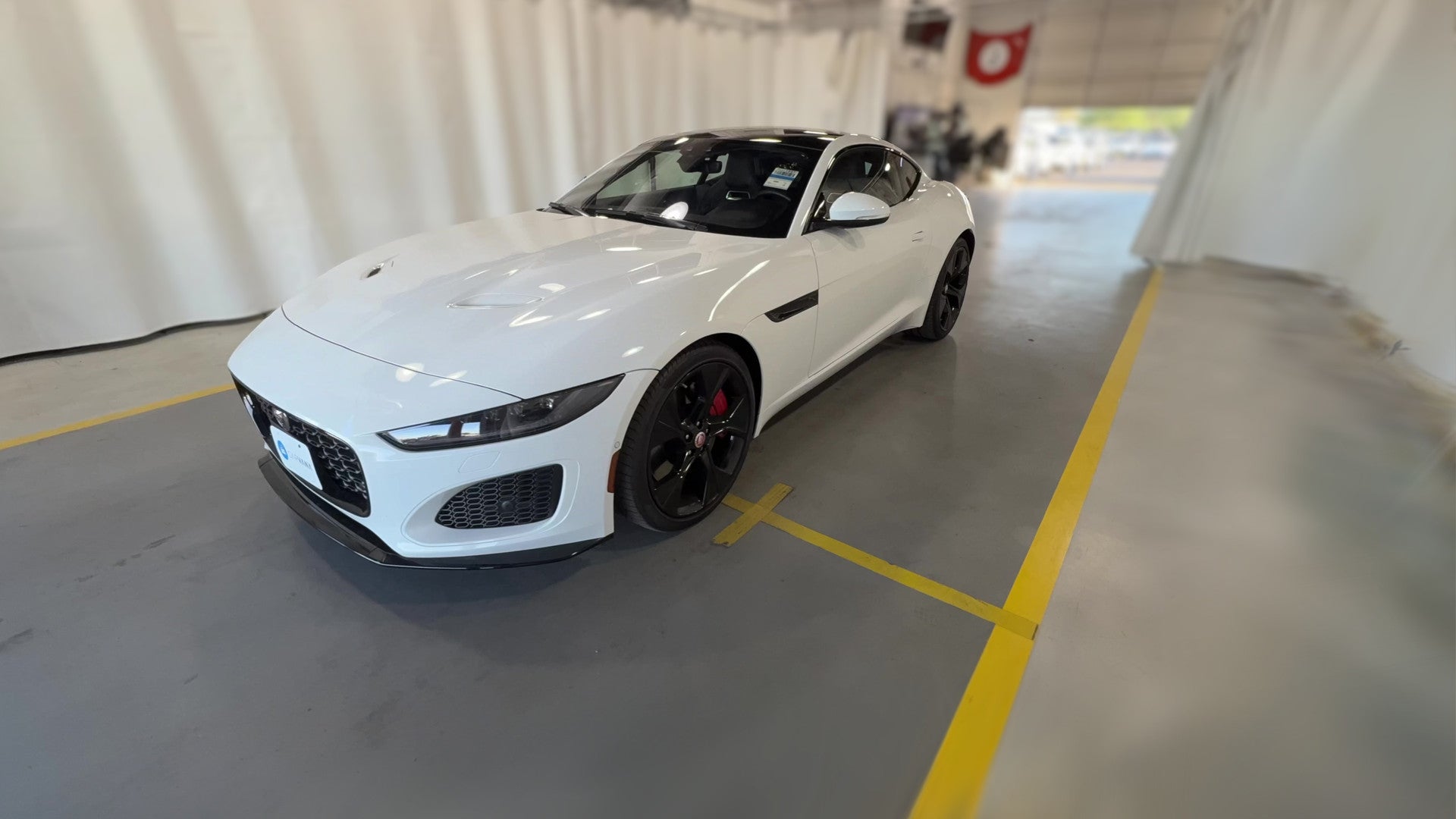 2023 Jaguar F-TYPE vehicle photo