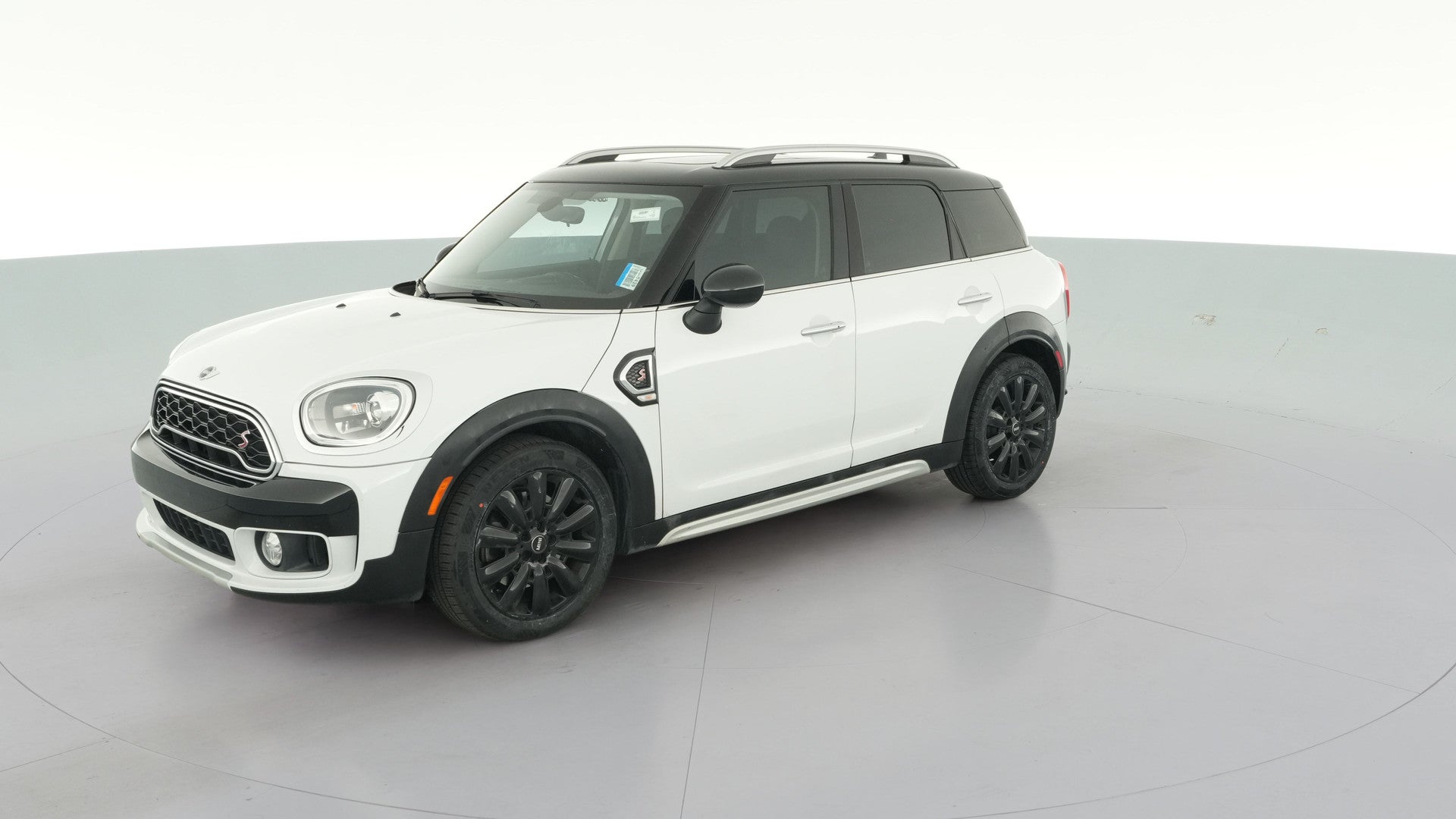2017 MINI Countryman vehicle photo