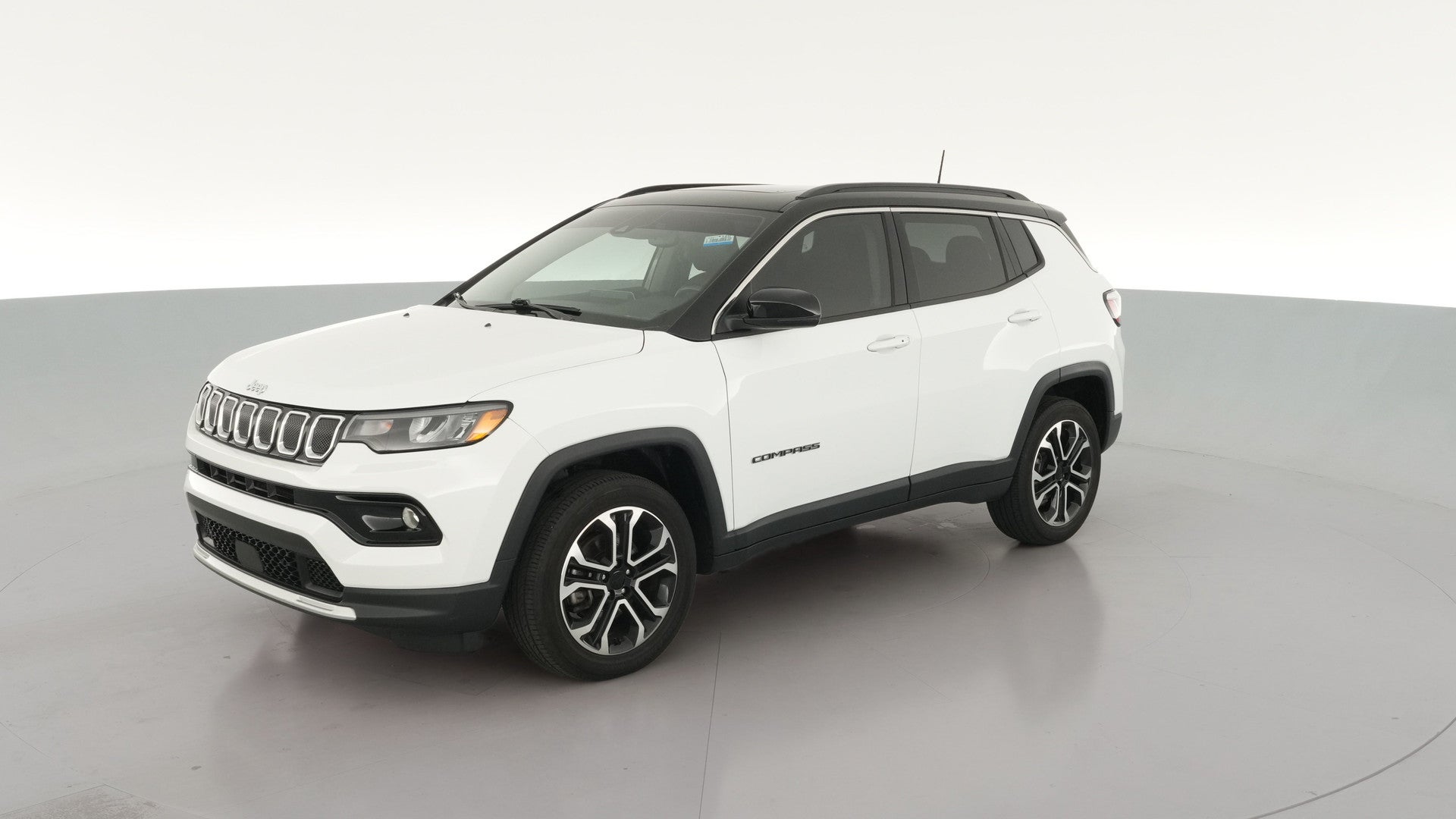 2022 Jeep Compass vehicle photo