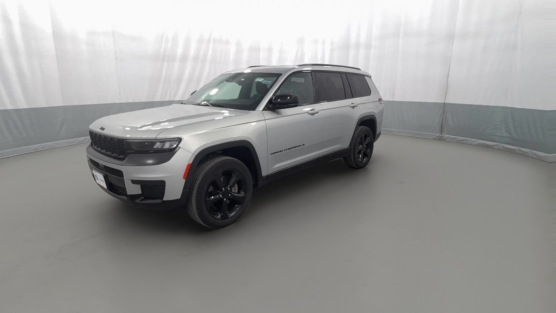 2023 Jeep Grand Cherokee L vehicle photo