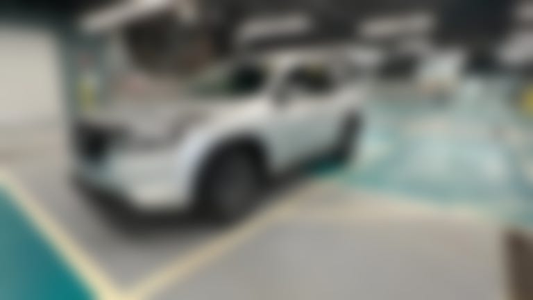 2025 Nissan Pathfinder vehicle photo
