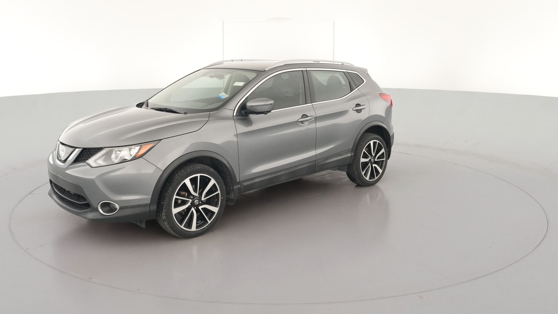 2018 Nissan Rogue Sport vehicle photo