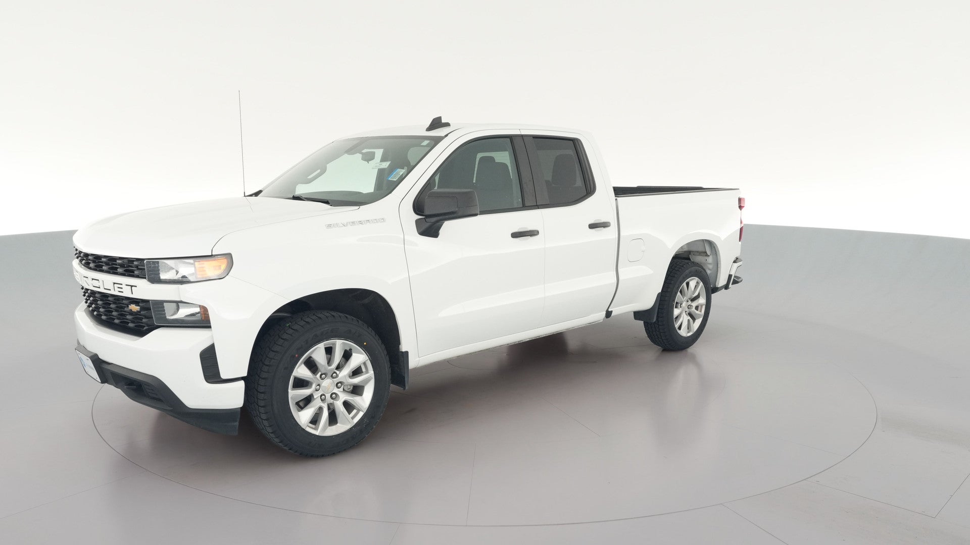 2022 Chevrolet Silverado 1500 Limited Double Cab vehicle photo