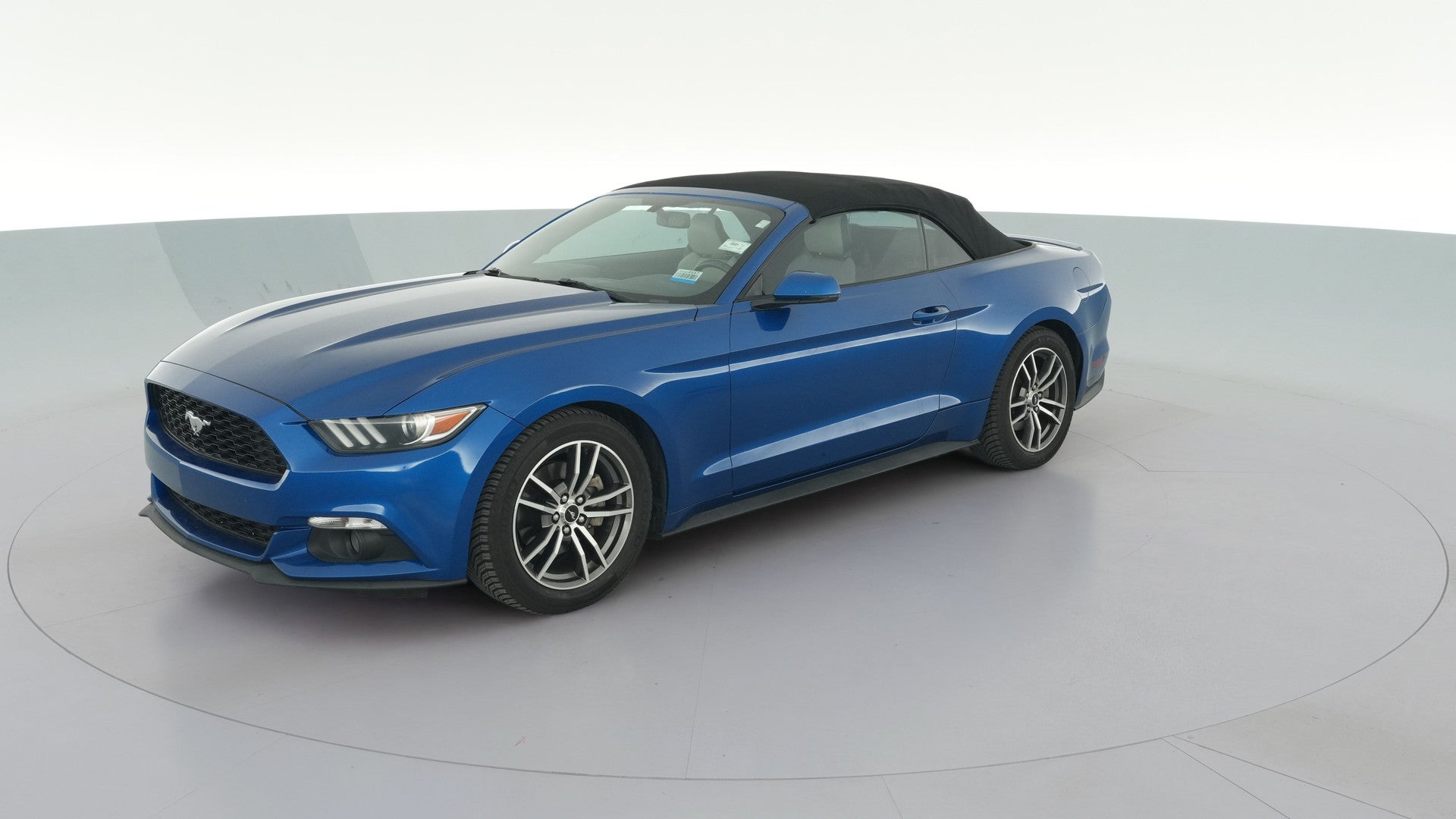 2017 Ford Mustang vehicle photo