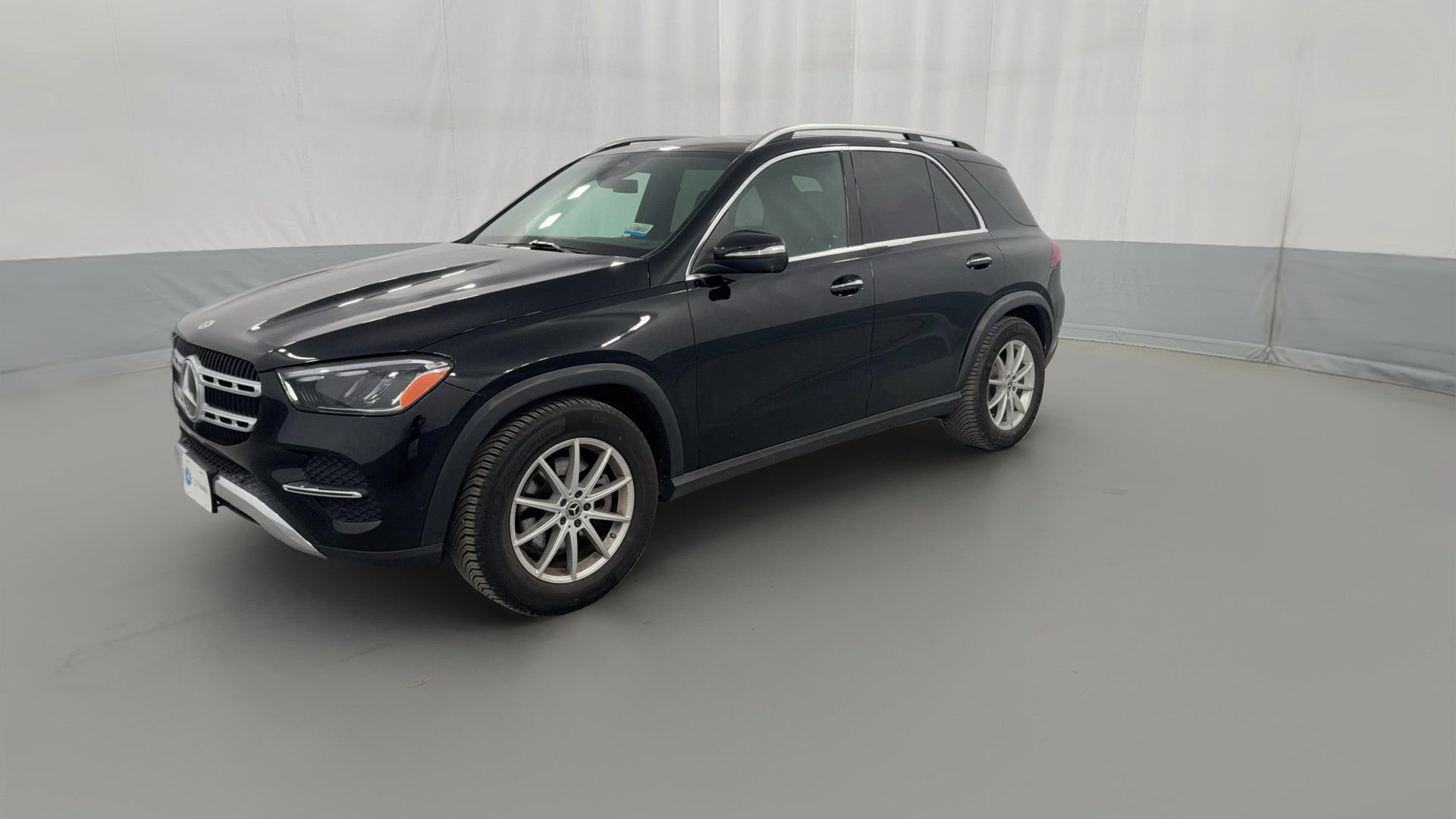 2025 Mercedes-Benz GLE vehicle photo