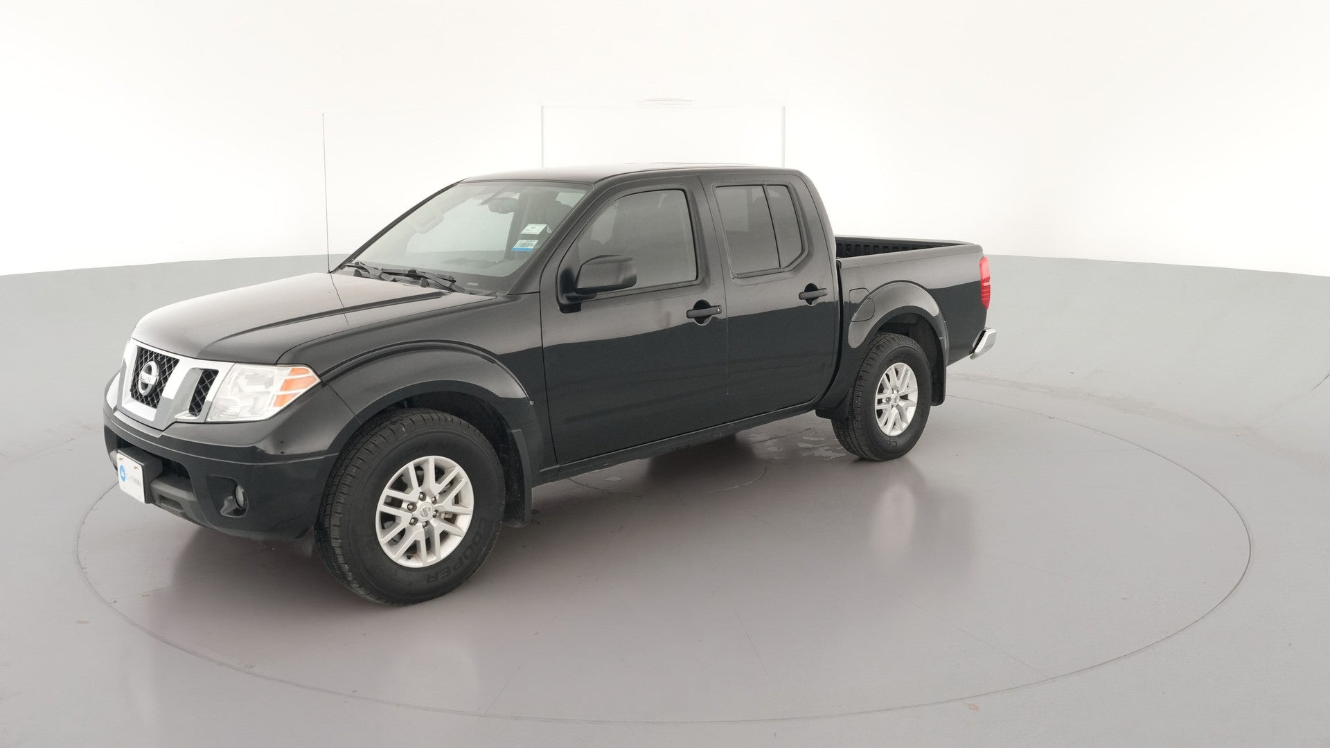 2020 Nissan Frontier Crew Cab vehicle photo
