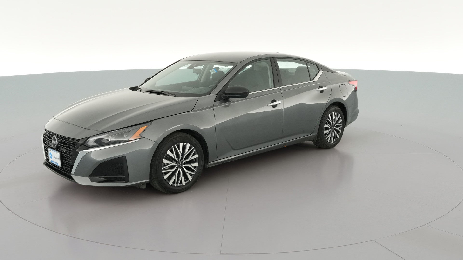 2025 Nissan Altima vehicle photo