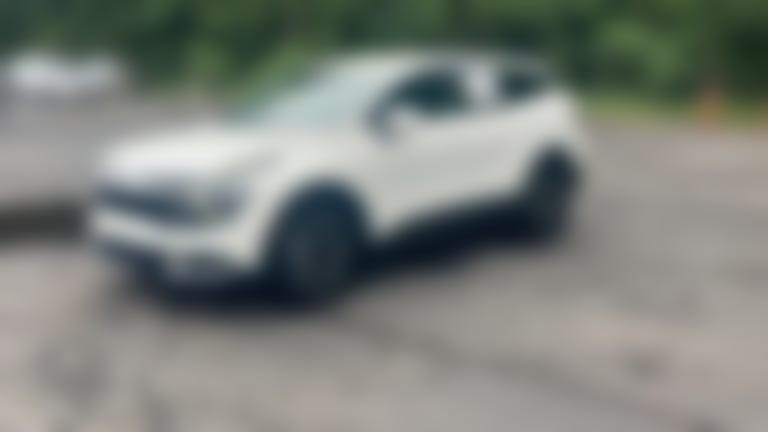 2025 Kia Sportage vehicle photo