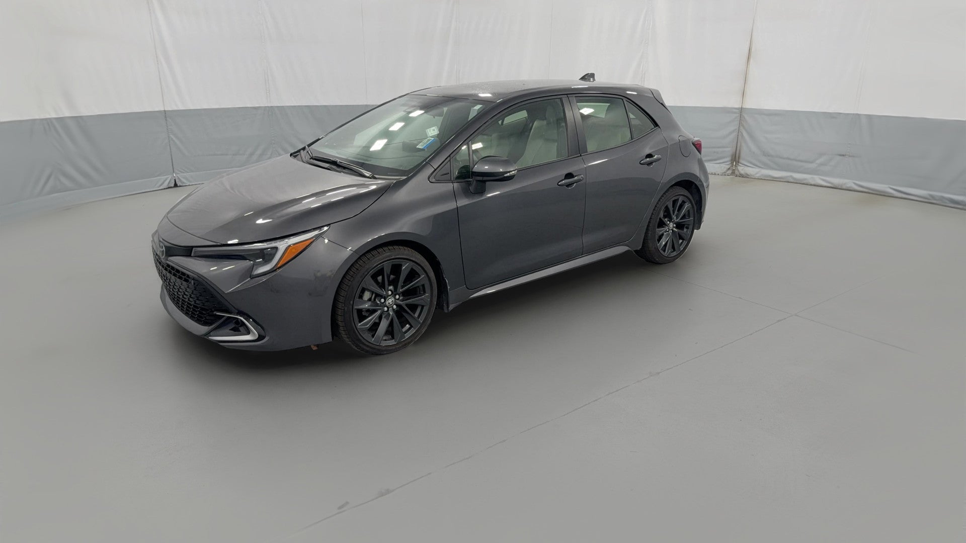 2025 Toyota Corolla Hatchback vehicle photo