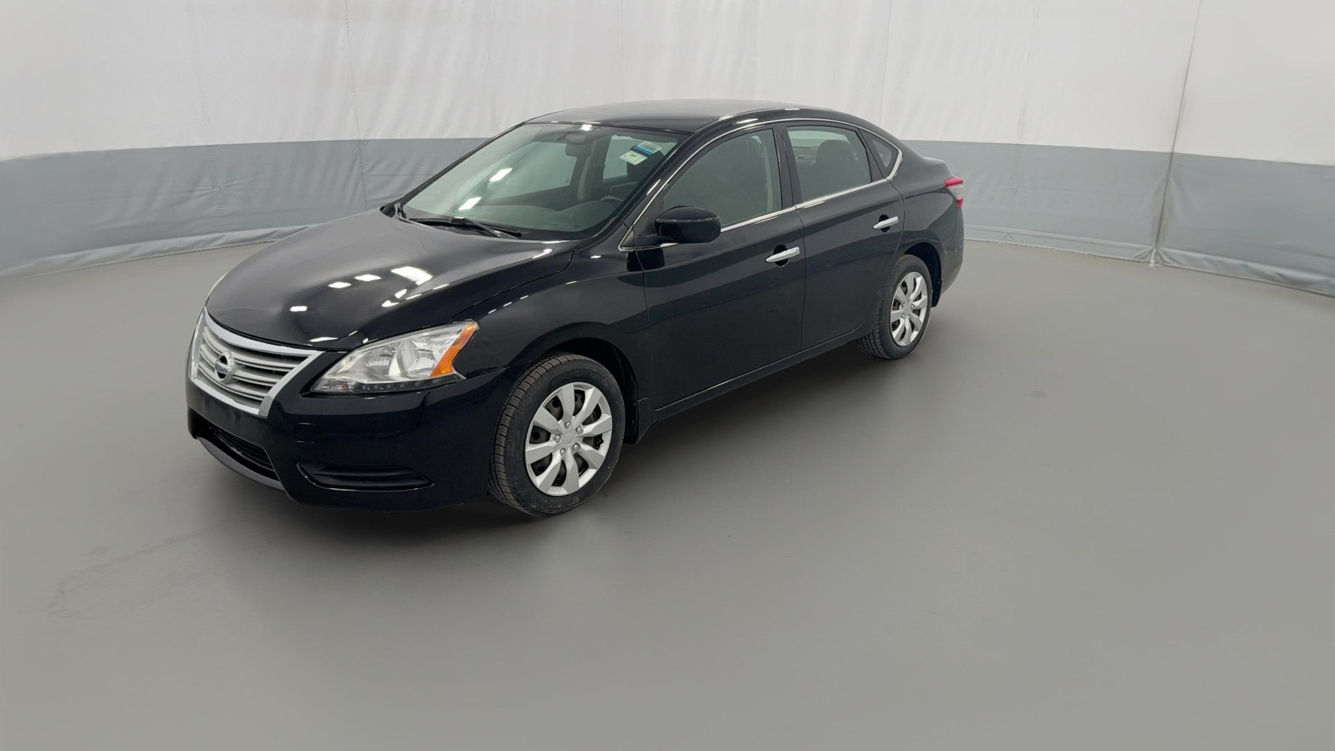 2015 Nissan Sentra vehicle photo