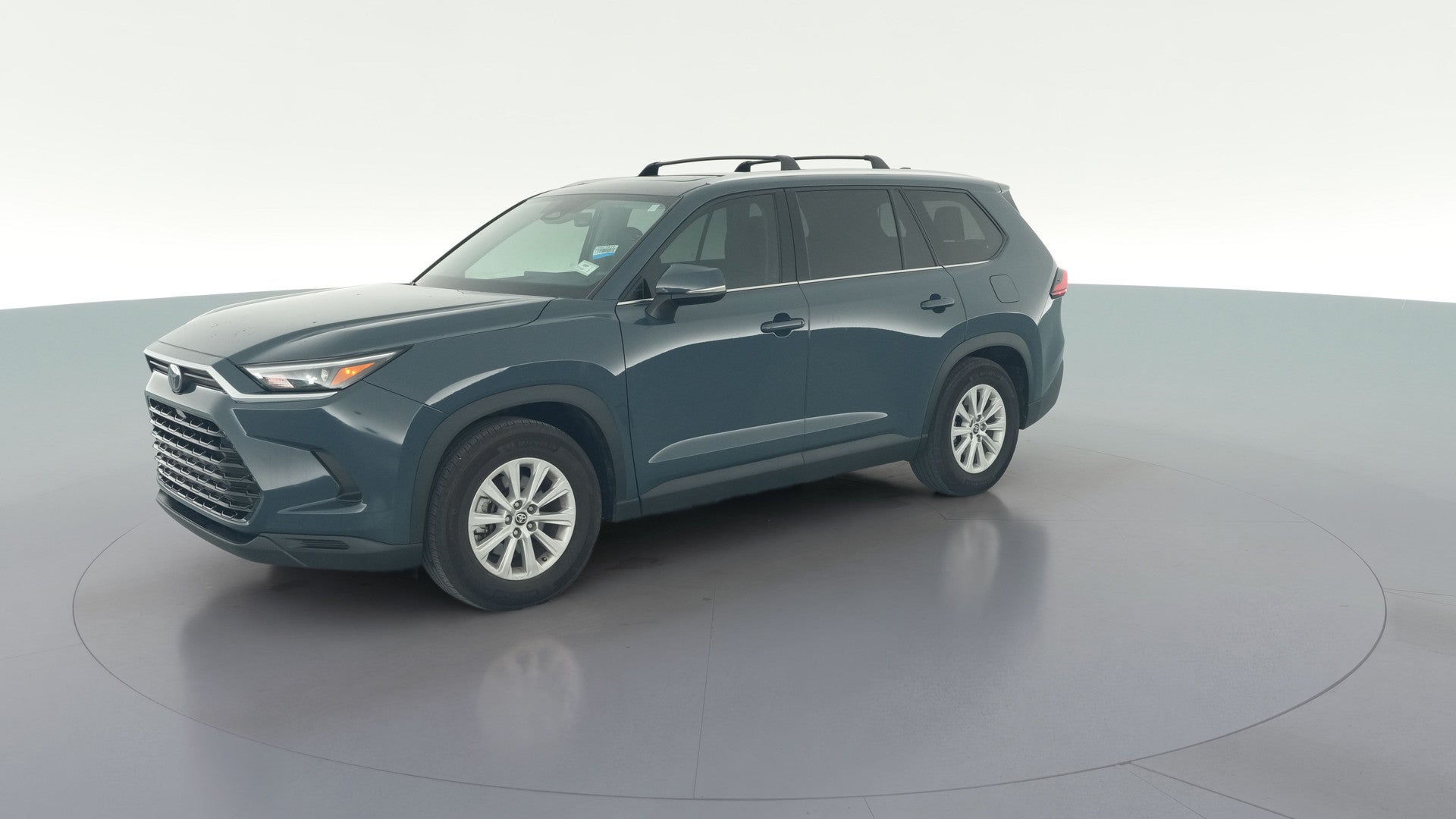 2024 Toyota Grand Highlander Hybrid vehicle photo