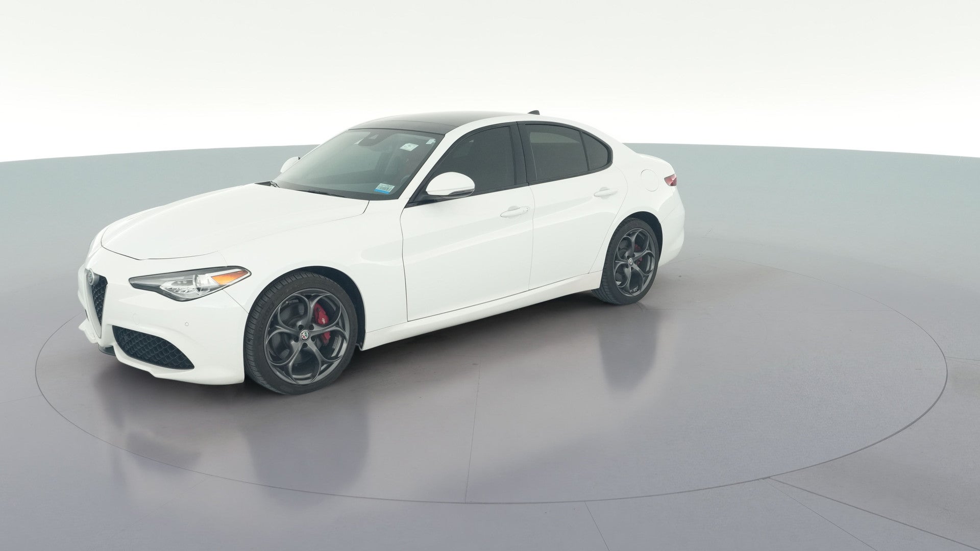 2018 Alfa Romeo Giulia vehicle photo