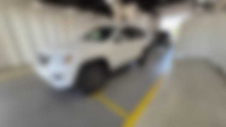 2021 Jeep Grand Cherokee vehicle photo