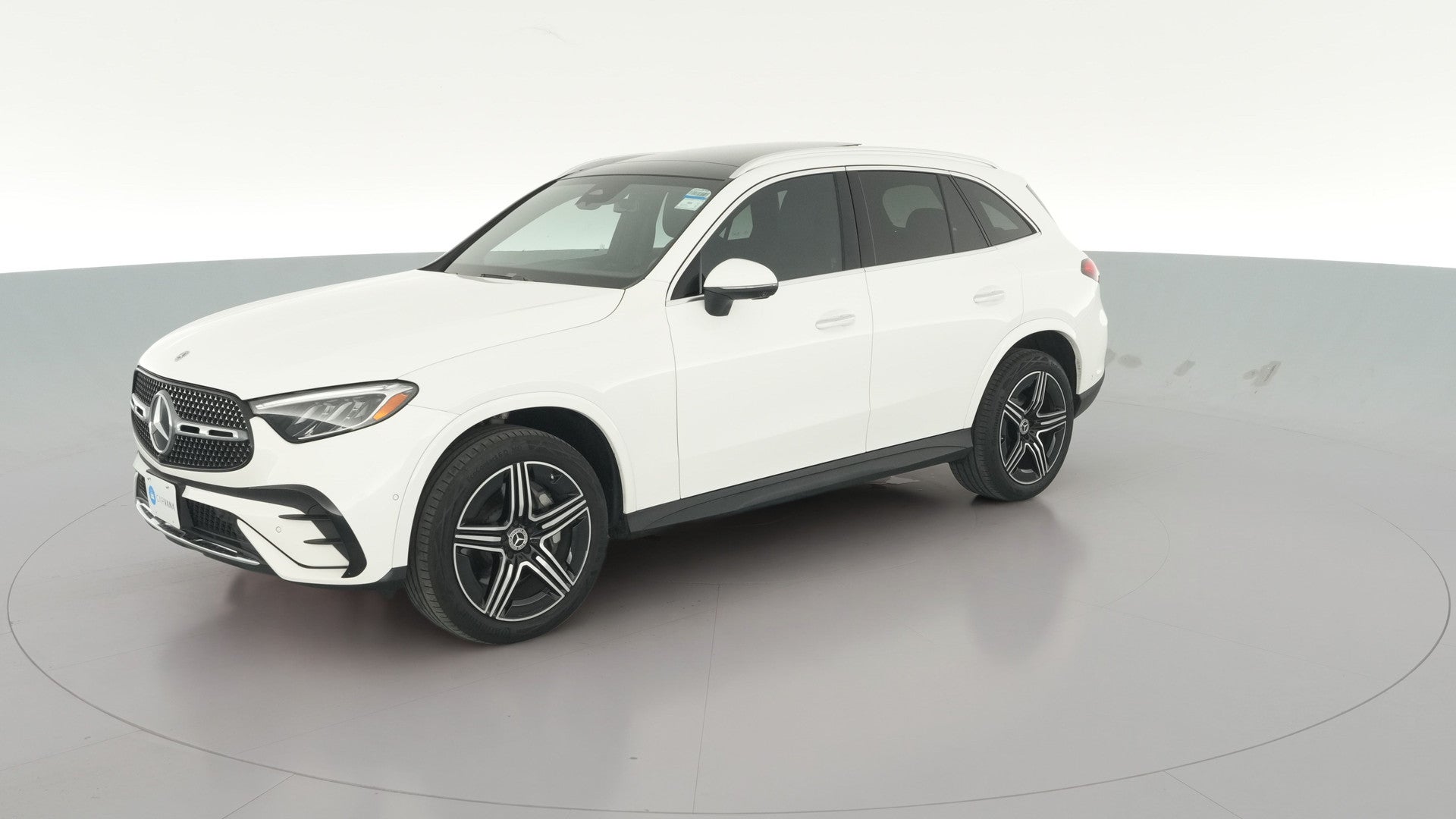 2024 Mercedes-Benz GLC vehicle photo