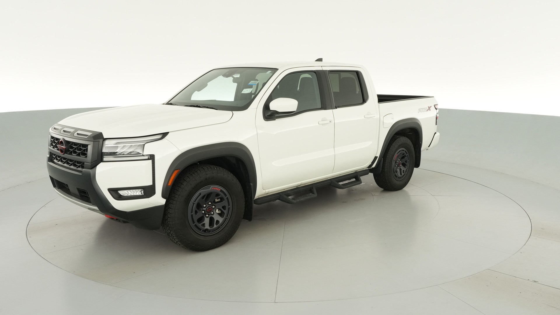 2025 Nissan Frontier Crew Cab vehicle photo