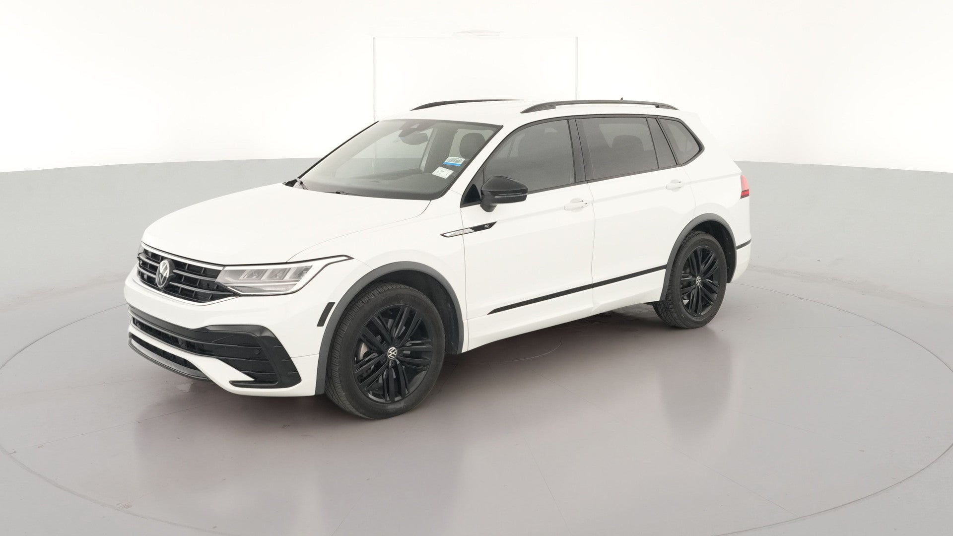 2022 Volkswagen Tiguan vehicle photo