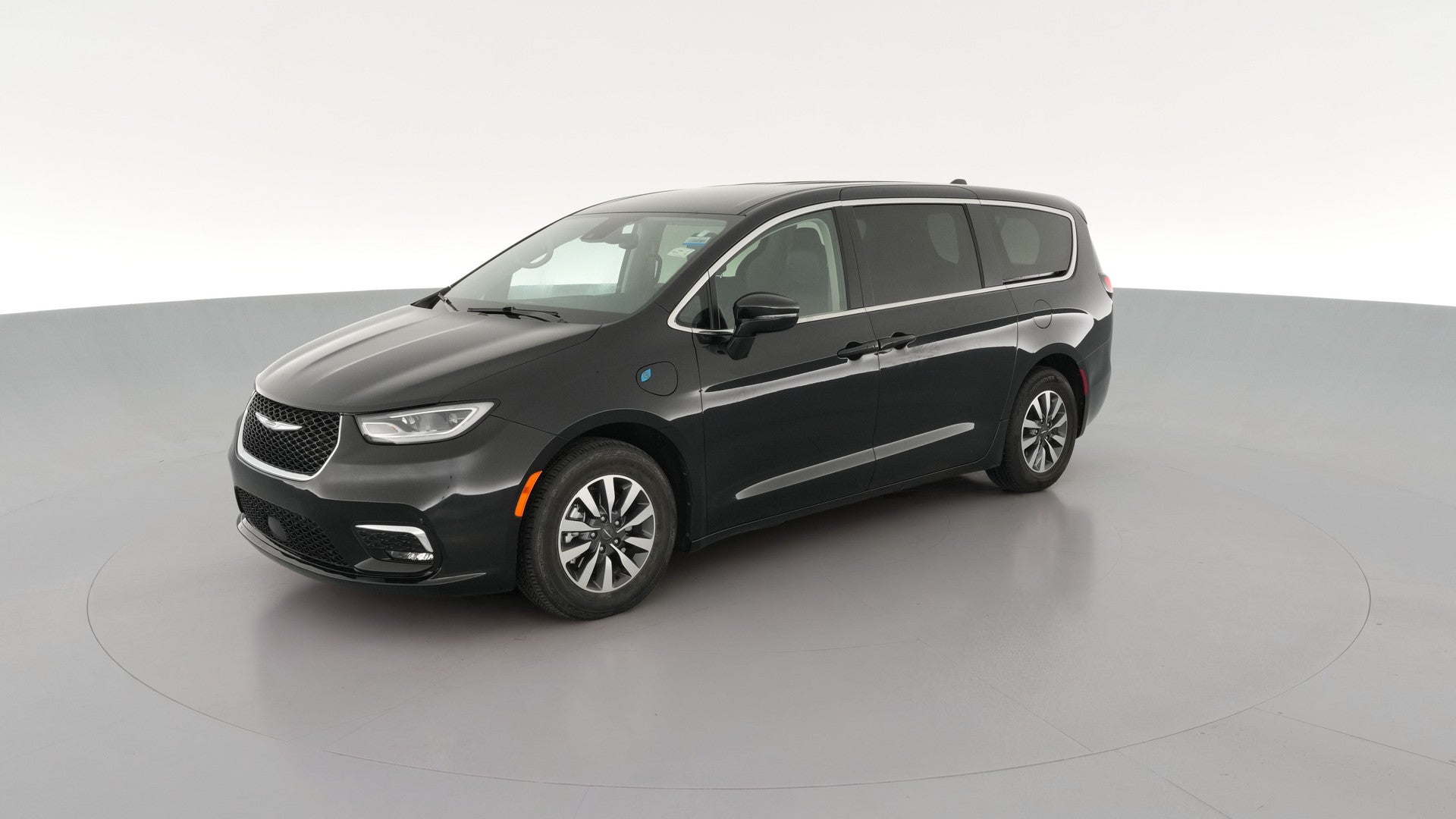 2022 Chrysler Pacifica Hybrid vehicle photo