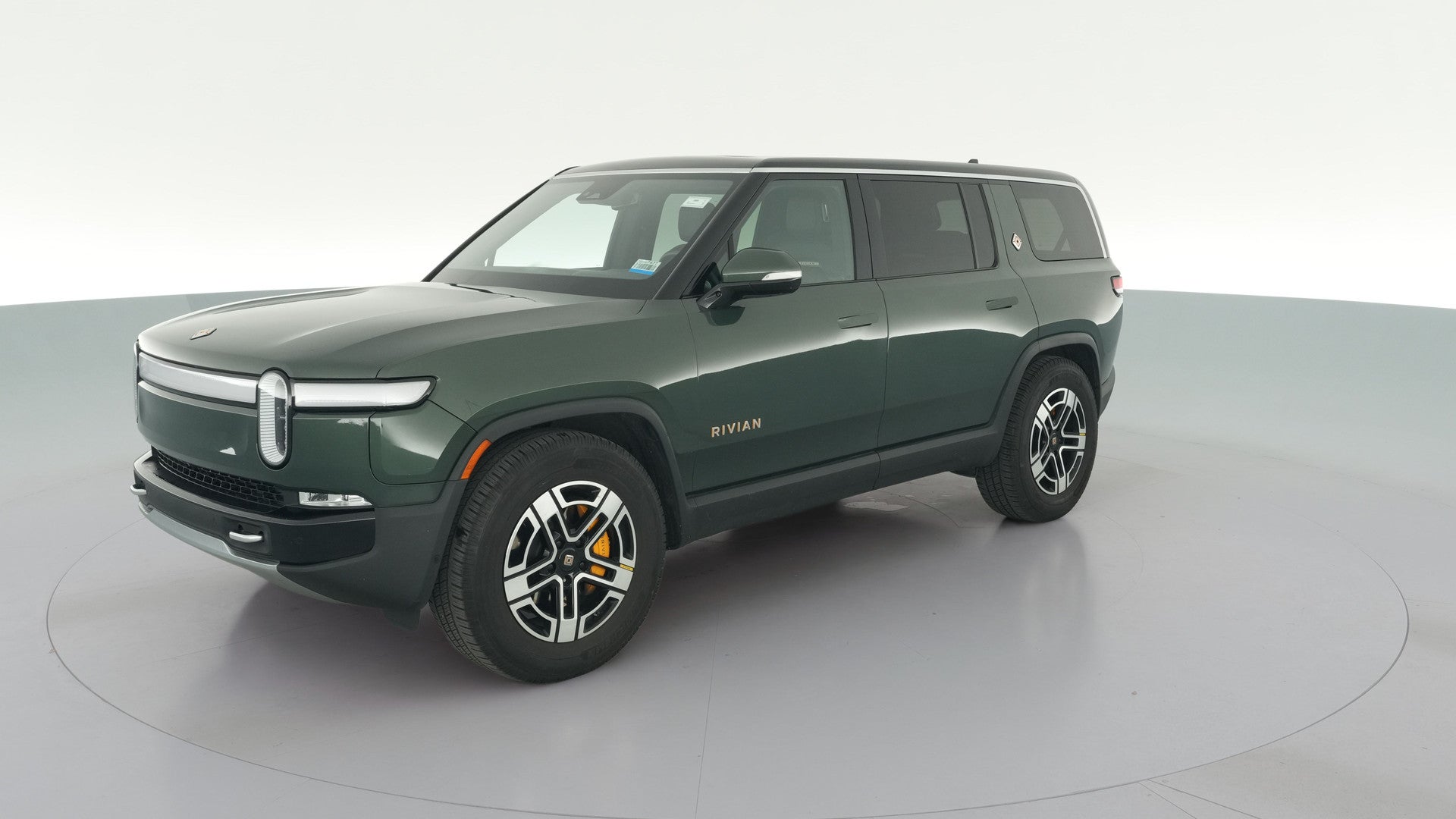 2023 Rivian R1S vehicle photo
