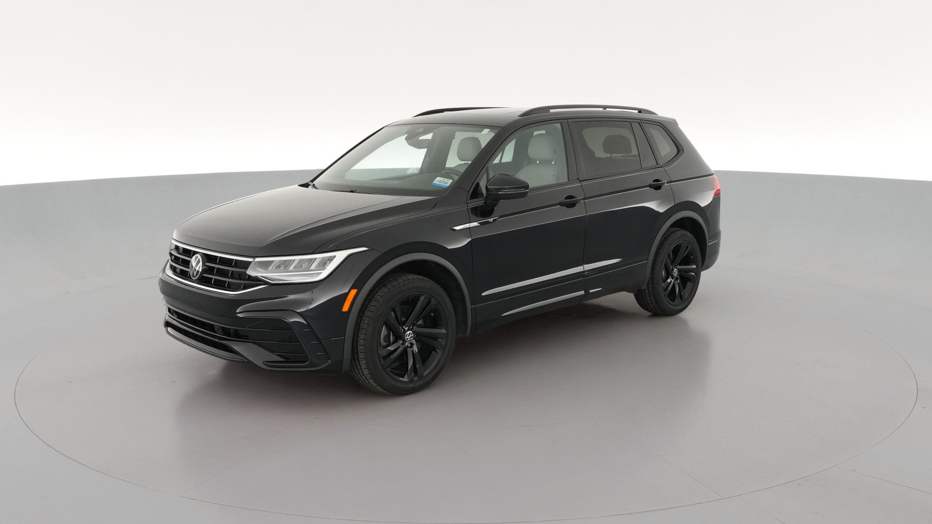 2023 Volkswagen Tiguan vehicle photo