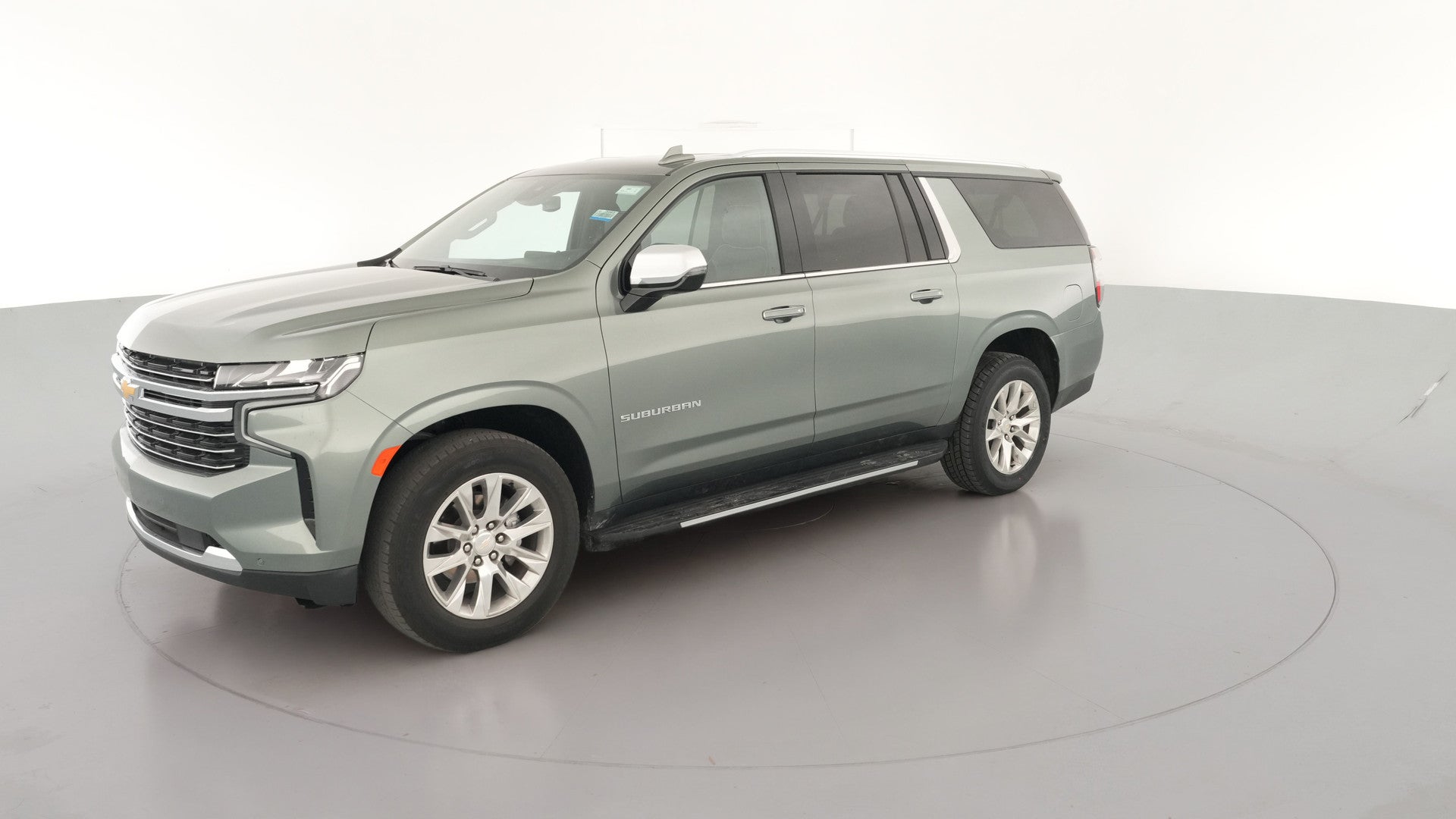 2023 Chevrolet Suburban vehicle photo