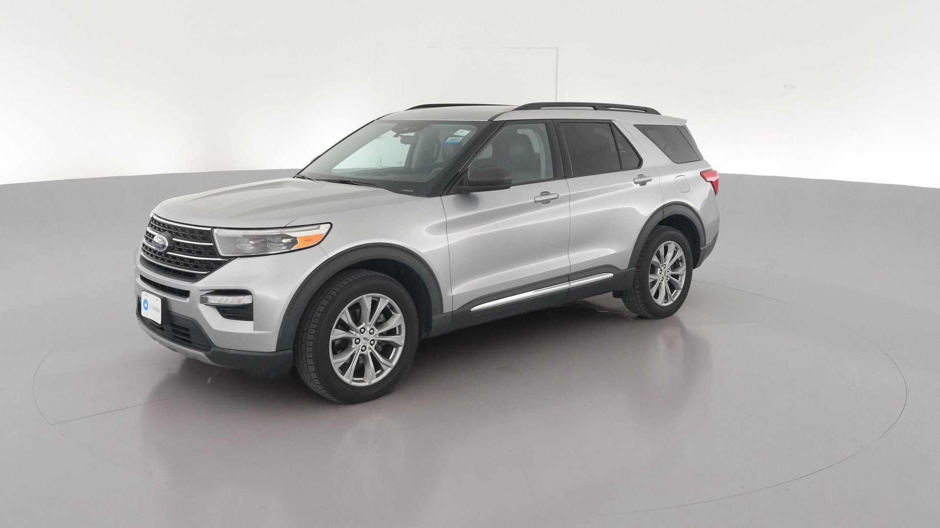2021 Ford Explorer vehicle photo