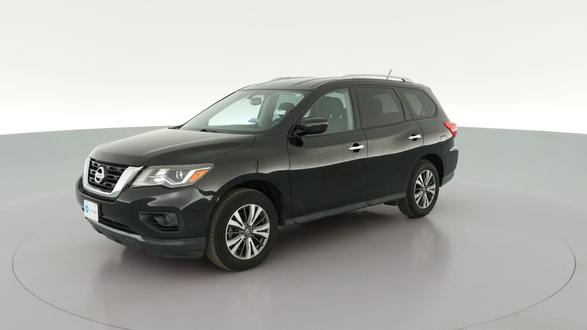 2017 Nissan Pathfinder vehicle photo