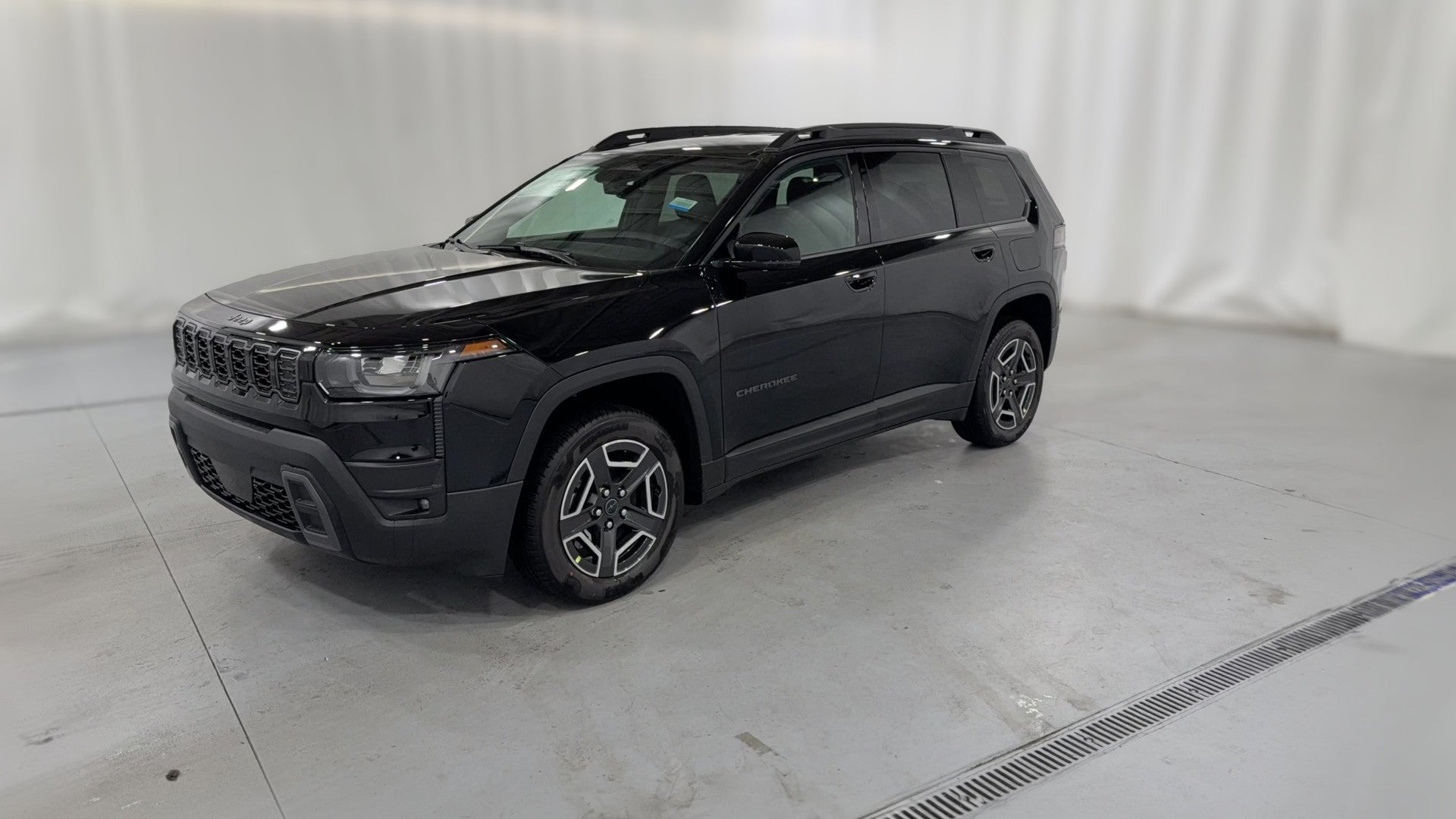 2026 Jeep Cherokee vehicle photo