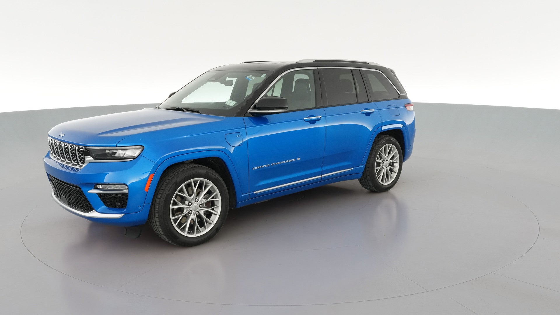 2022 Jeep Grand Cherokee 4xe vehicle photo