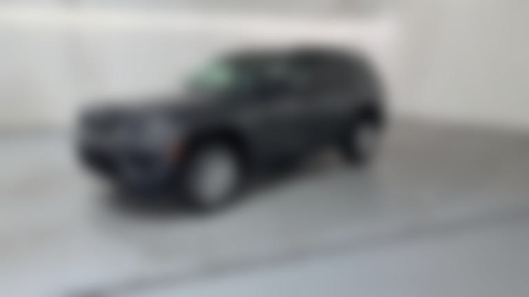 2026 Jeep Grand Cherokee vehicle photo