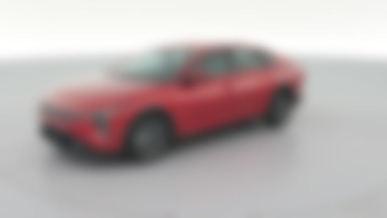 2025 Kia K4 vehicle photo