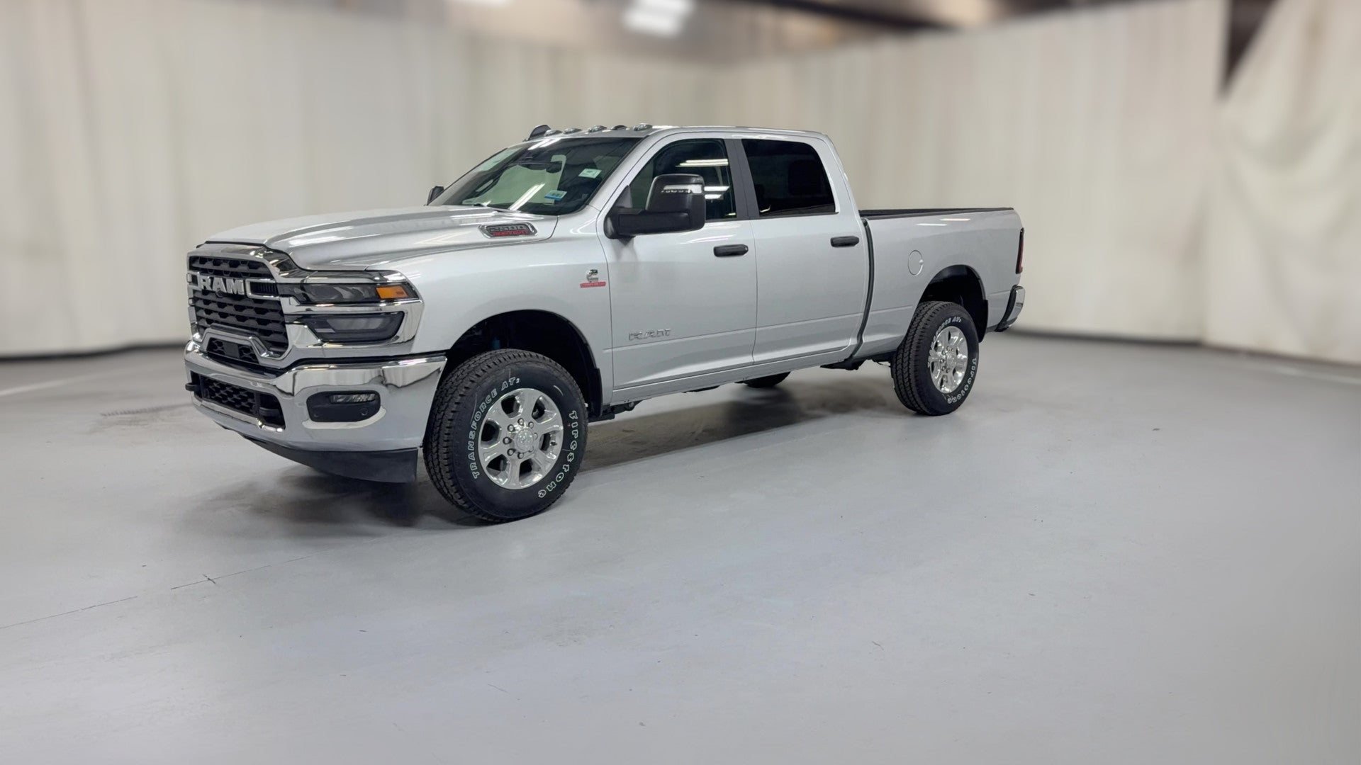 2026 Ram 2500 Crew Cab vehicle photo