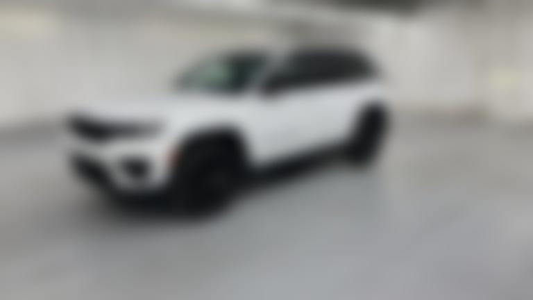2023 Jeep Grand Cherokee vehicle photo