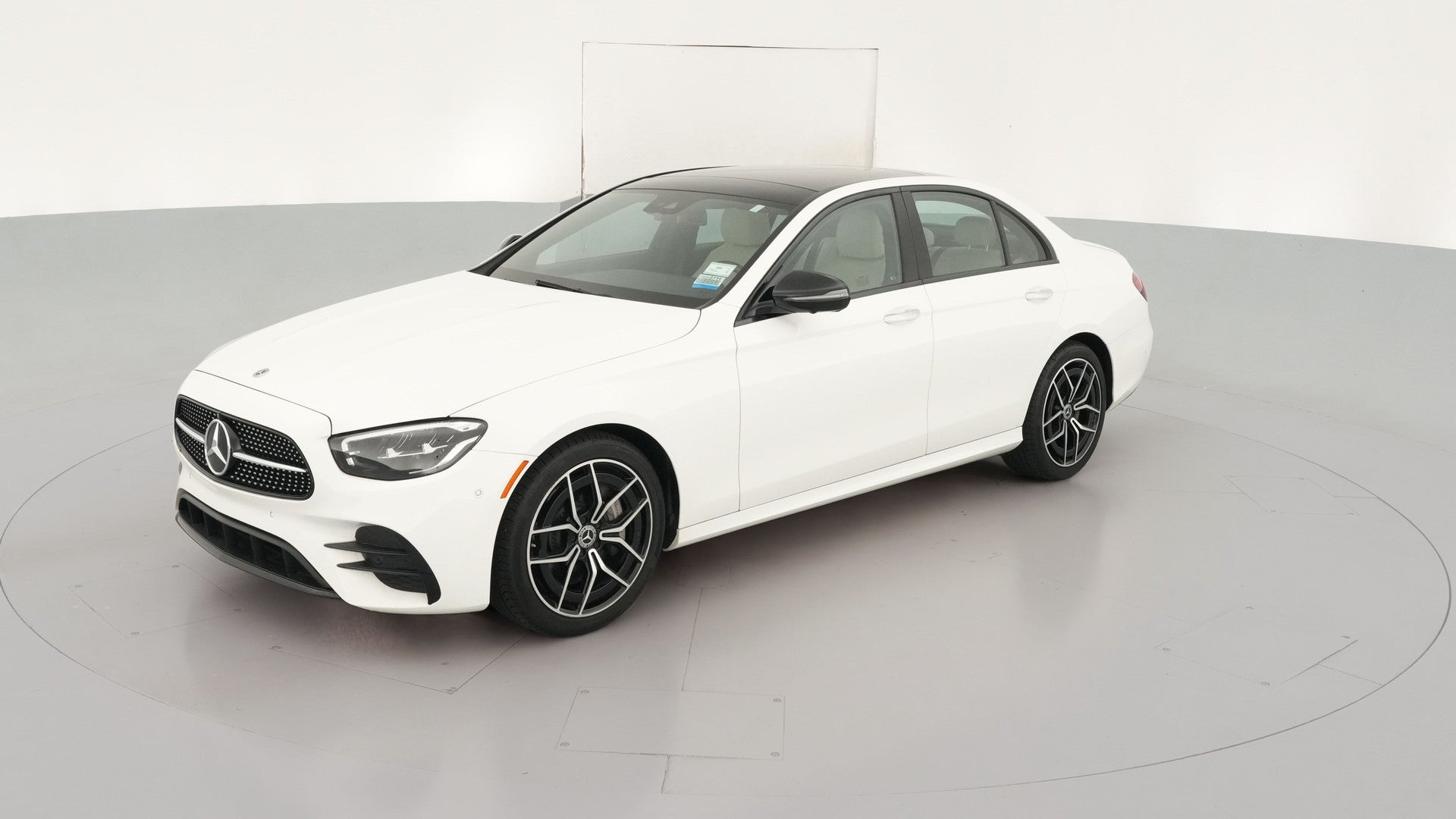 2022 Mercedes-Benz E-Class vehicle photo
