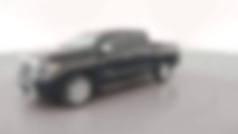 2021 Nissan Titan Crew Cab vehicle photo