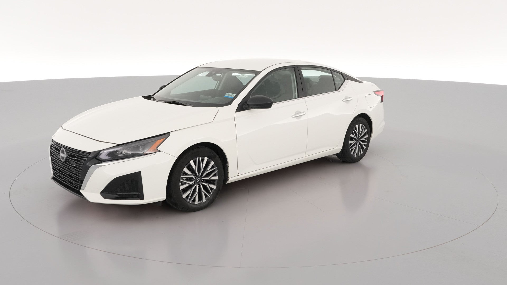 2025 Nissan Altima vehicle photo