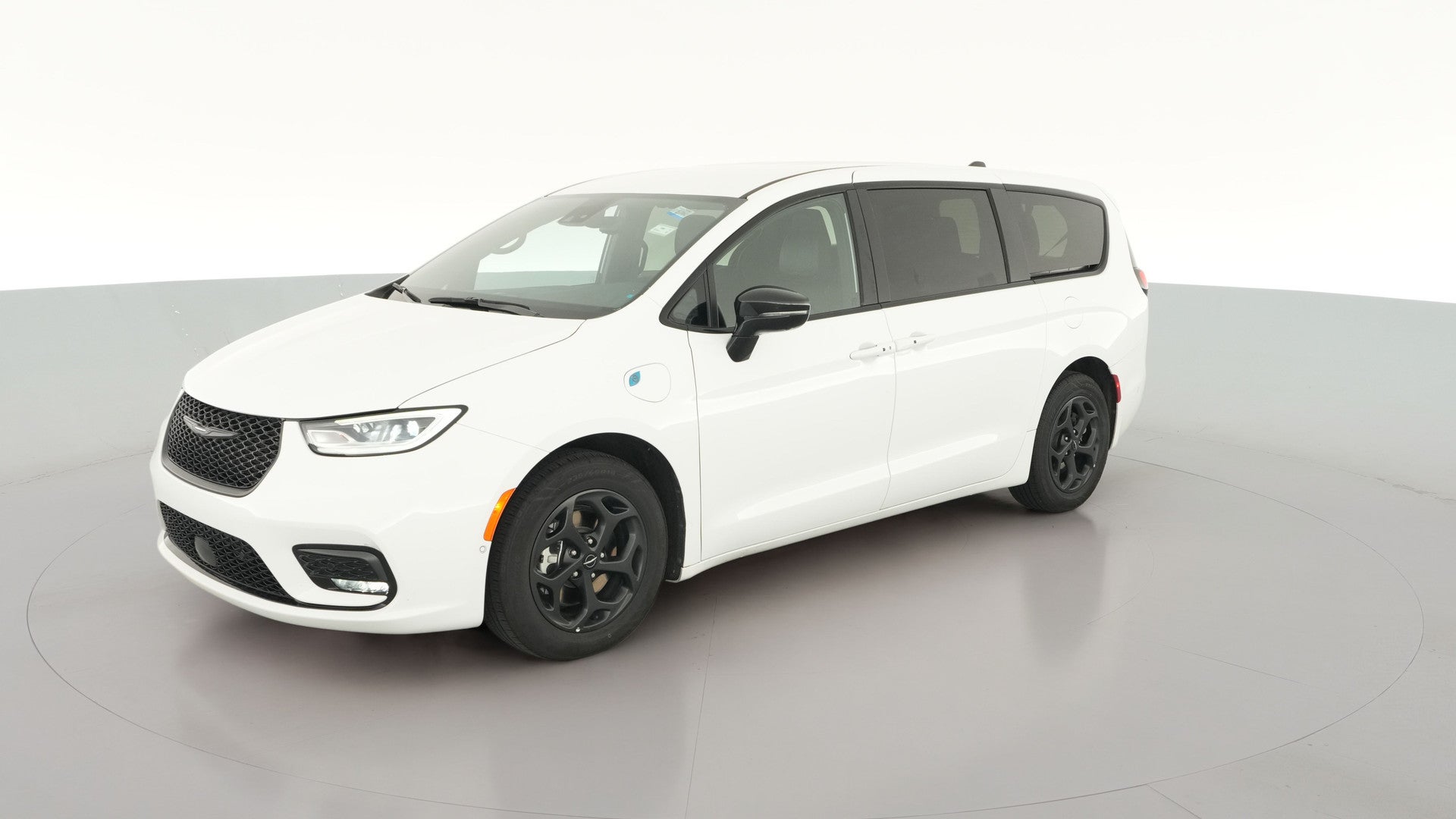 2024 Chrysler Pacifica Hybrid vehicle photo